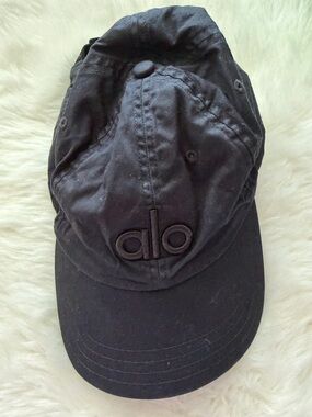 ALO Yoga Black Baseball Cap - Logo Front